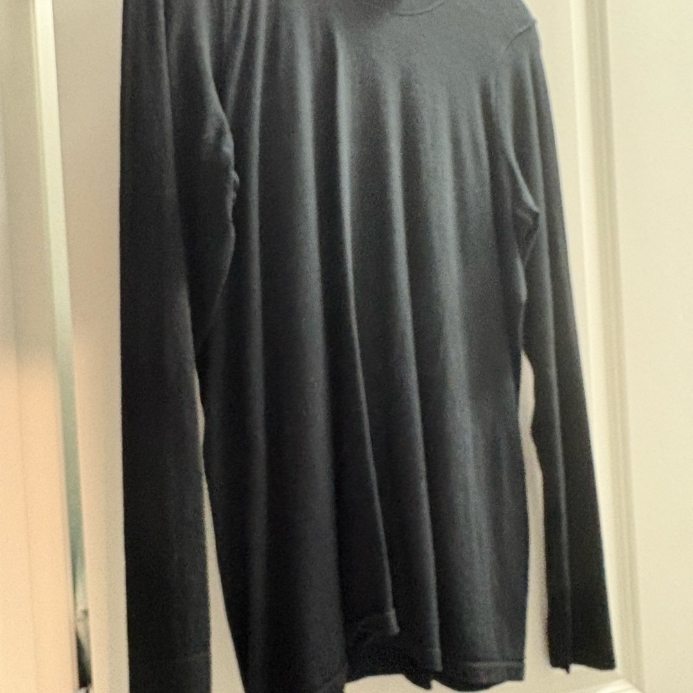 Athleta - Mock Neck Seamless Ling Sleeve